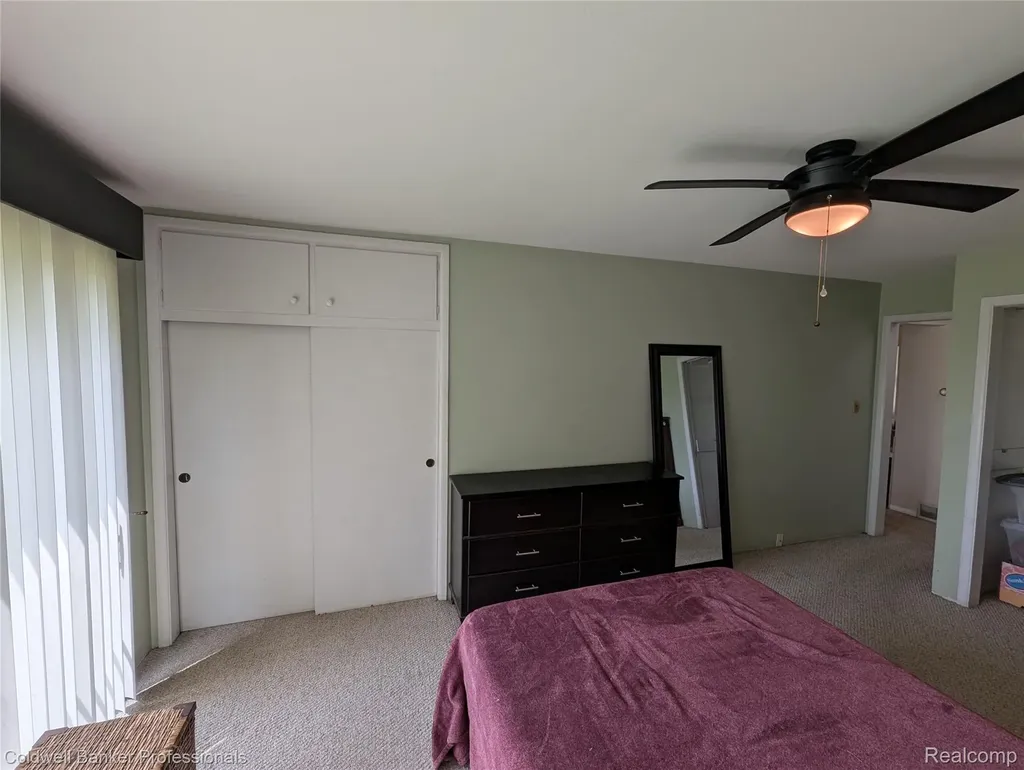 26945 Milford Lyon Charter Township MI 48178