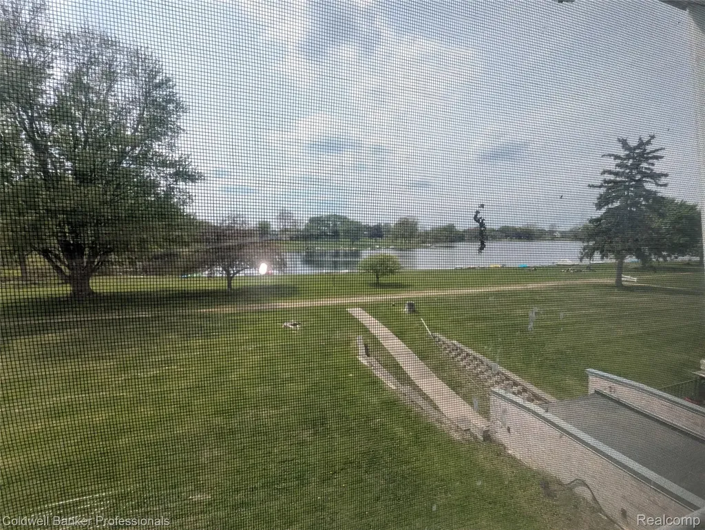 26945 Milford Lyon Charter Township MI 48178
