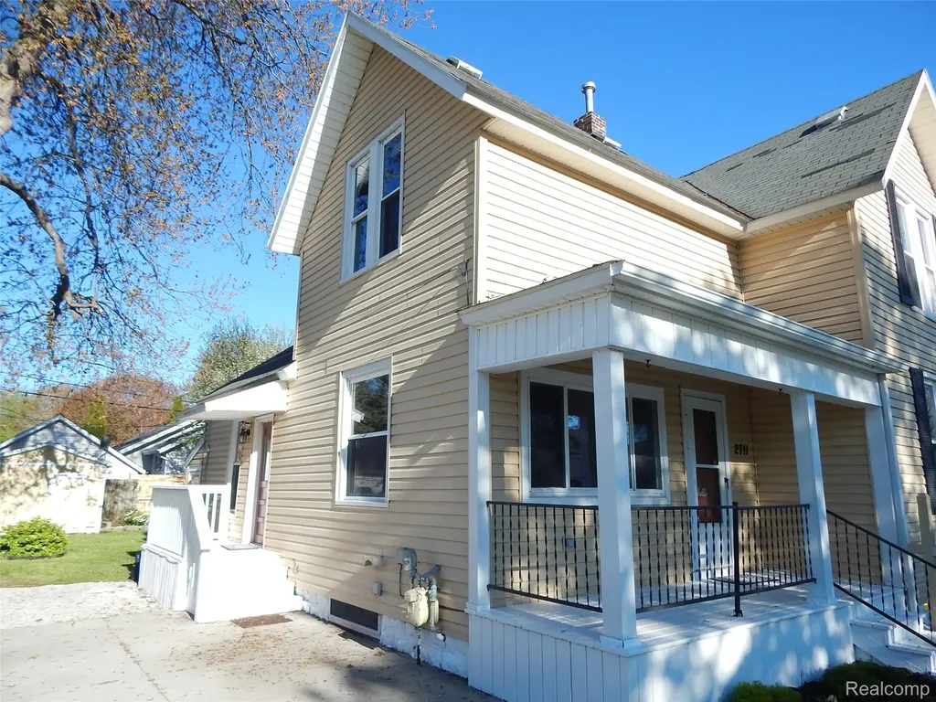 2711 Cherry Street Port Huron City MI 48060