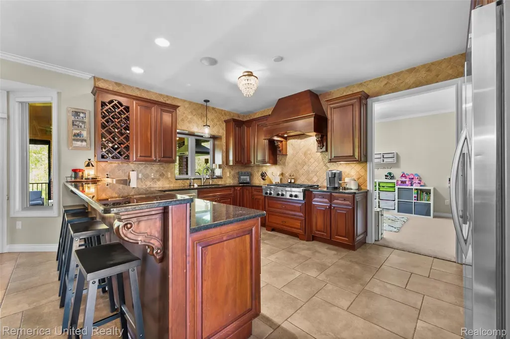 61151 Palomino Court Lyon Charter Township MI 48178