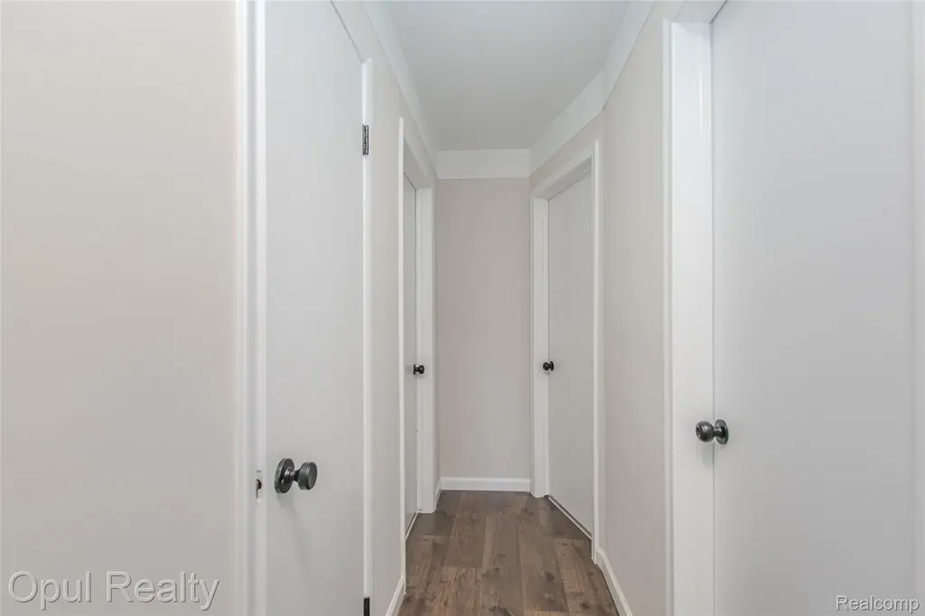 15204 Horger Avenue Allen Park City MI 48101