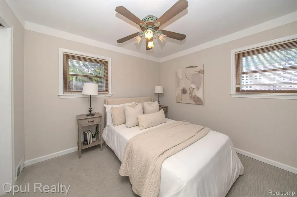 15204 Horger Avenue Allen Park City MI 48101