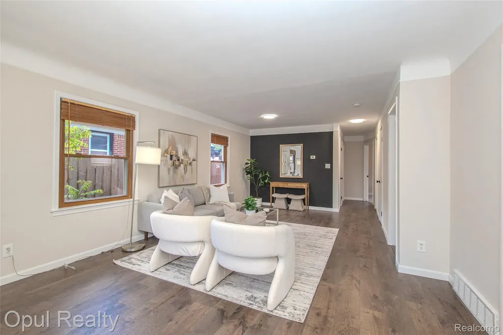 15204 Horger Avenue Allen Park City MI 48101