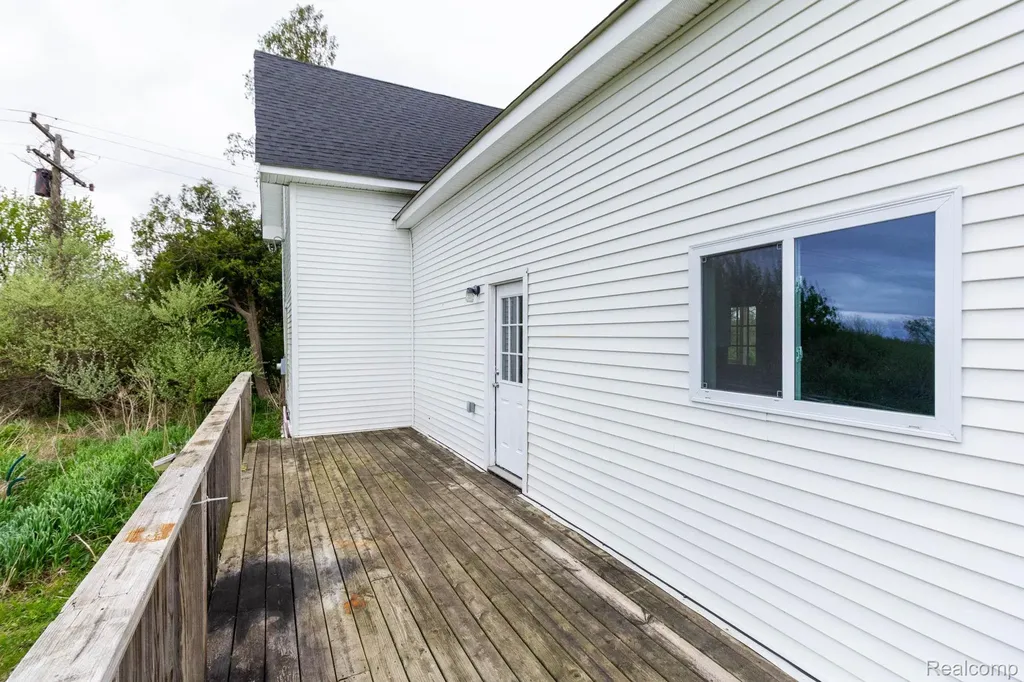 1545 N Van Dyke Road Goodland Township MI 48444