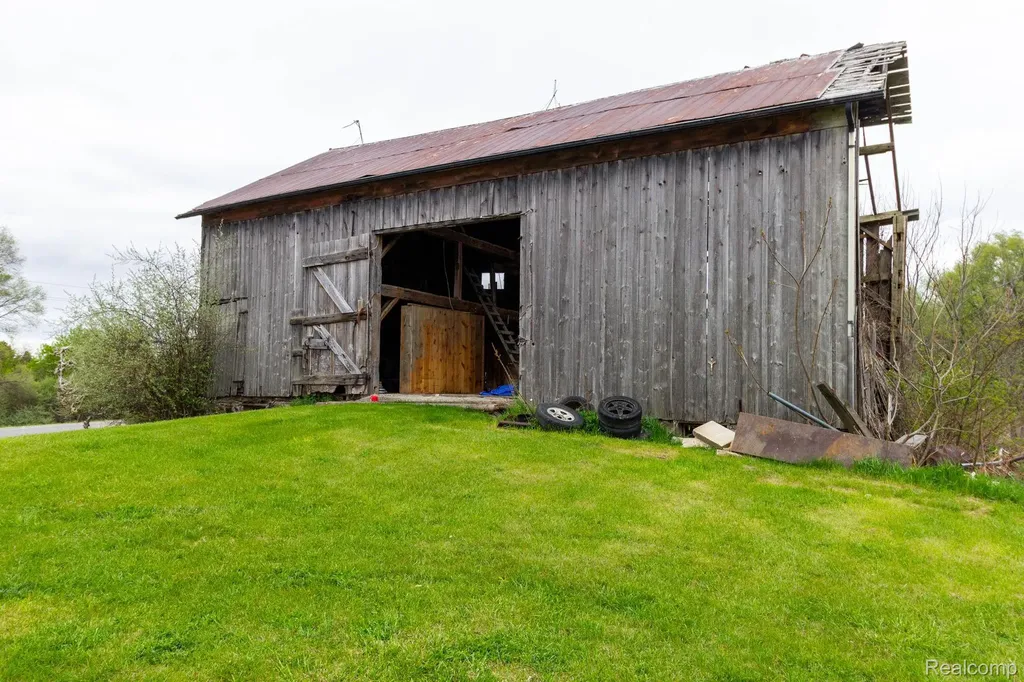 1545 N Van Dyke Road Goodland Township MI 48444