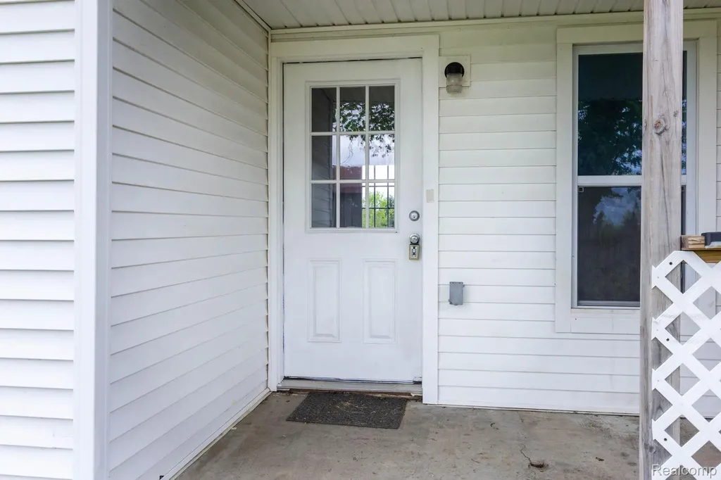 1545 N Van Dyke Road Goodland Township MI 48444
