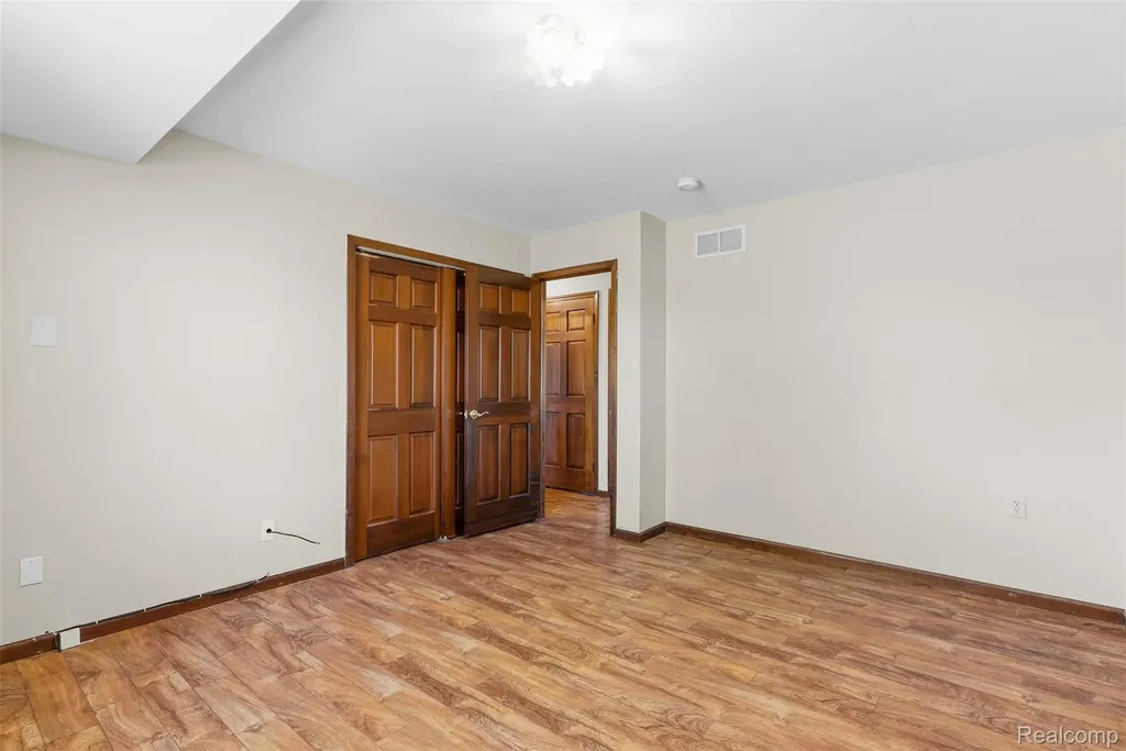 4191 Mccandlish Road Grand Blanc Charter Township MI 48439