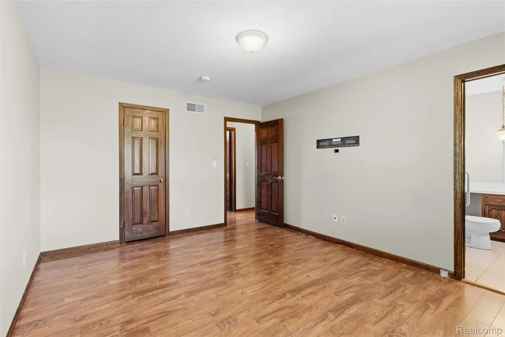 4191 Mccandlish Road Grand Blanc Charter Township MI 48439