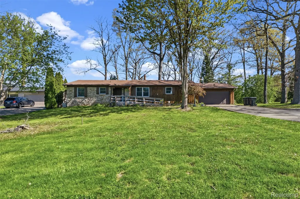 4191 Mccandlish Road Grand Blanc Charter Township MI 48439