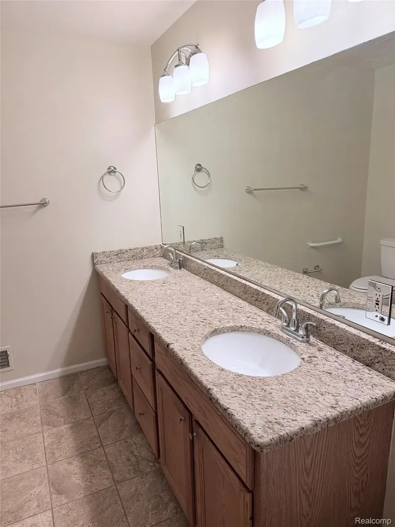 65 W Euclid Street Detroit City MI 48202