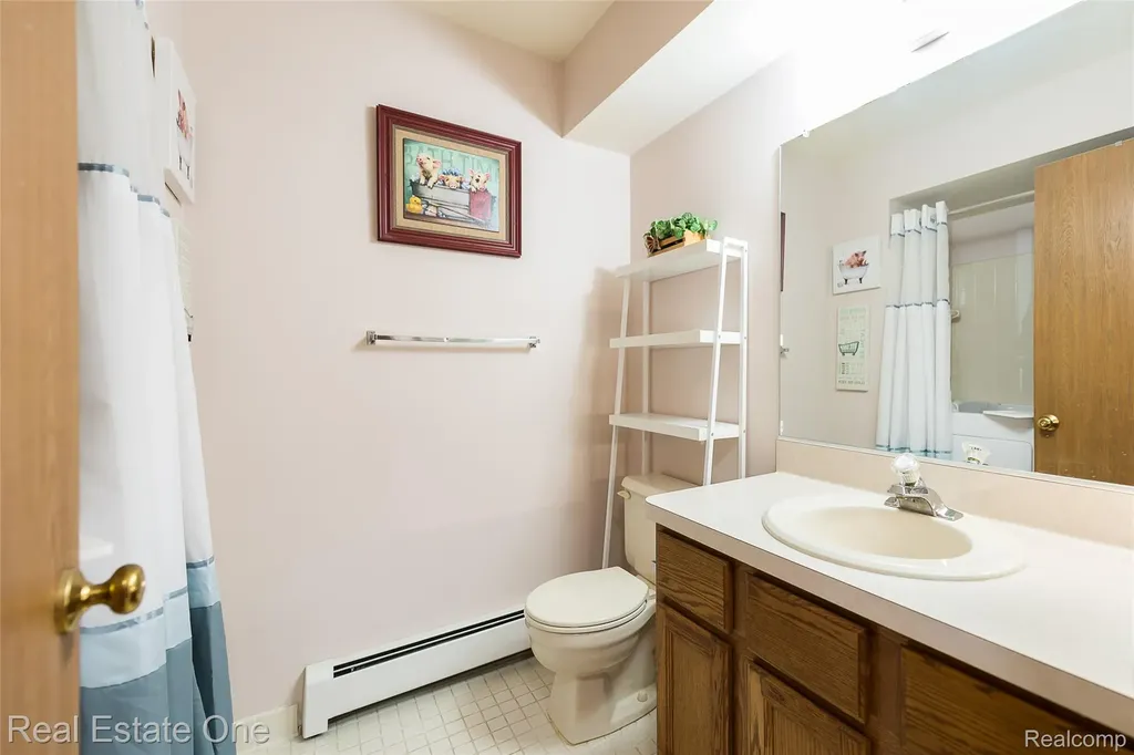 61962 Yorktown Drive South Lyon City MI 48178