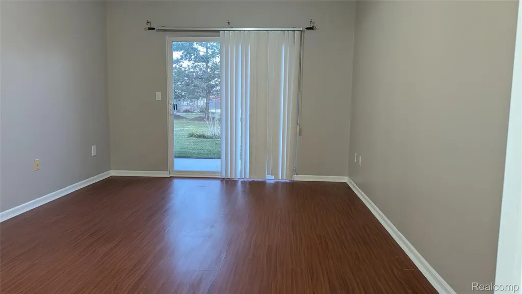 15286 Cornell Drive Clinton Charter Township MI 48038
