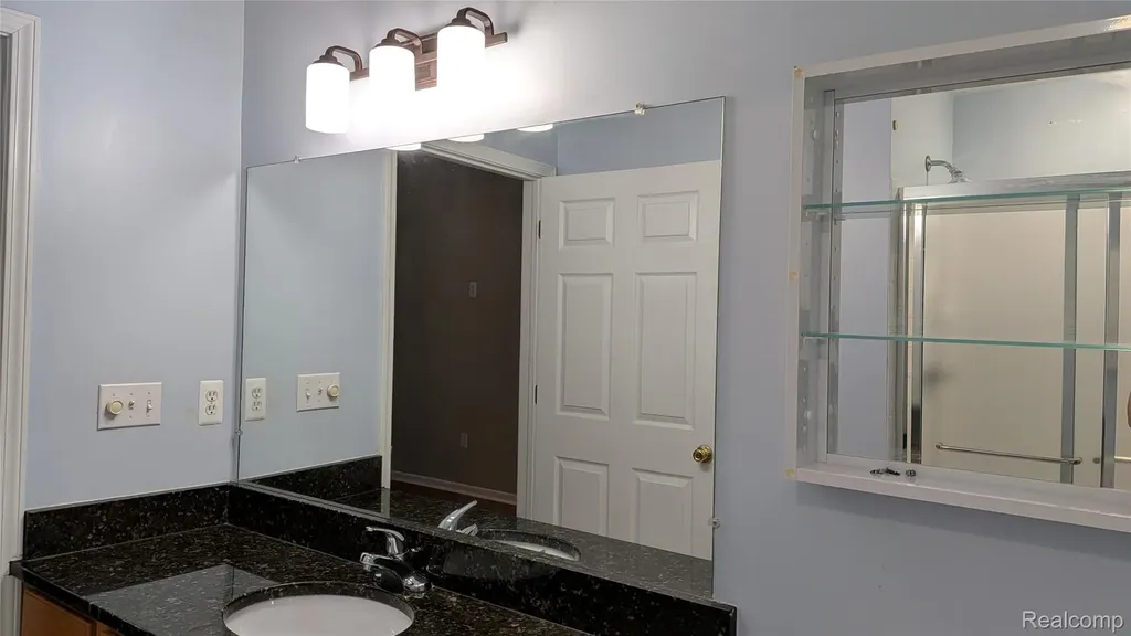 15286 Cornell Drive Clinton Charter Township MI 48038
