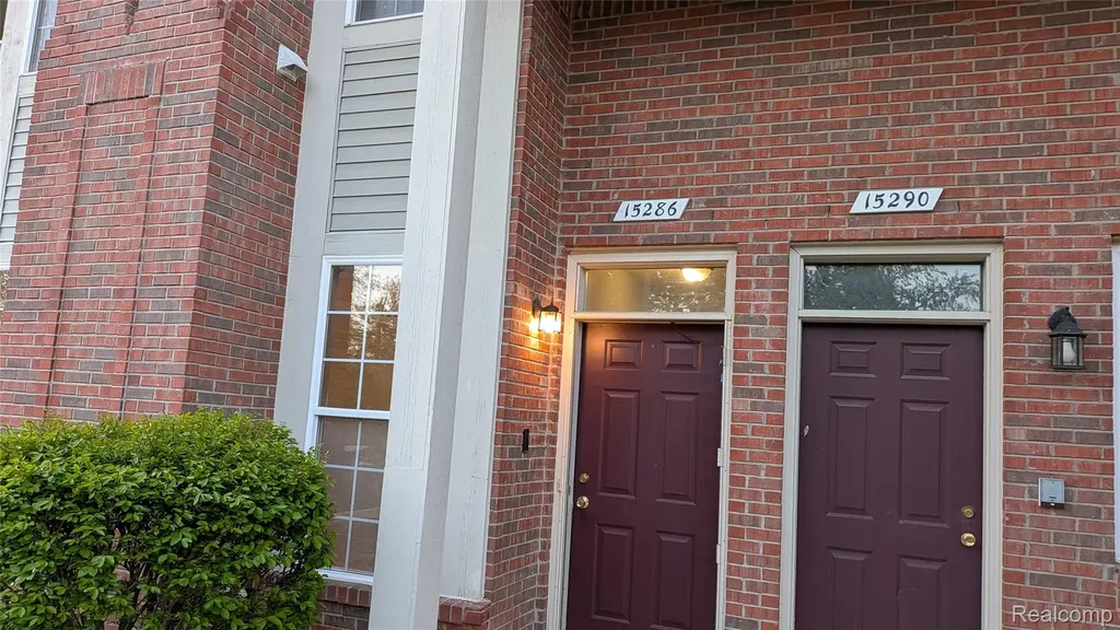 15286 Cornell Drive Clinton Charter Township MI 48038