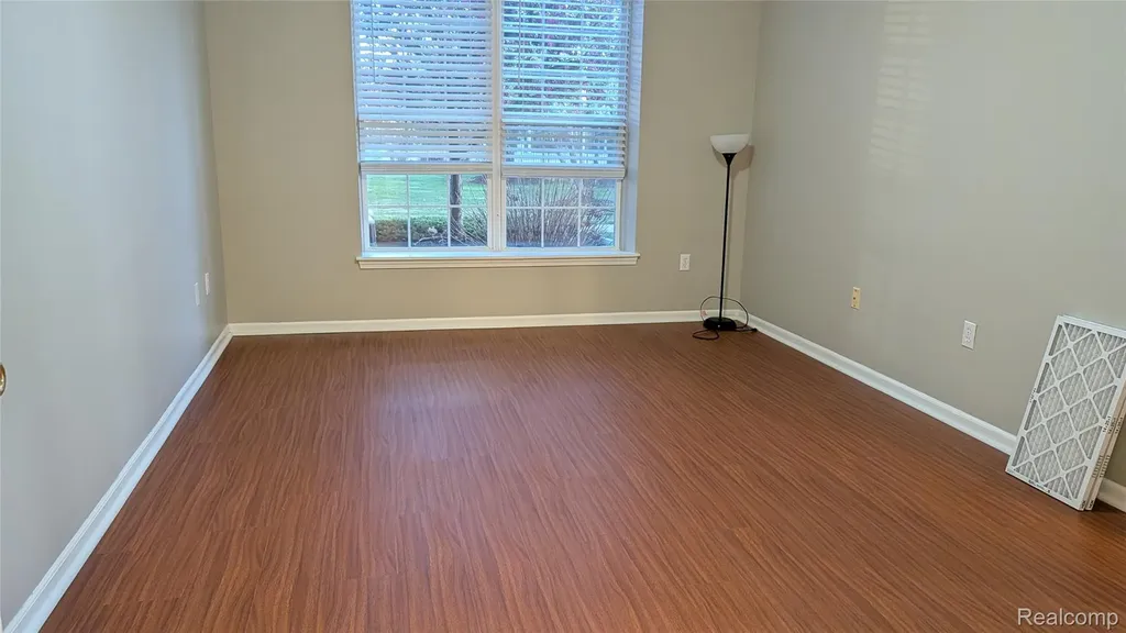 15286 Cornell Drive Clinton Charter Township MI 48038