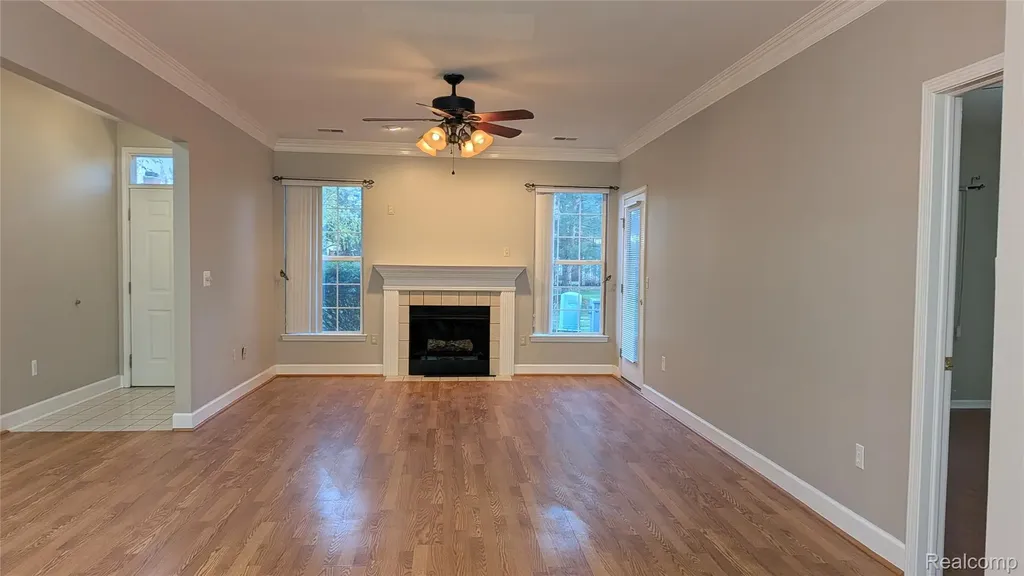 15286 Cornell Drive Clinton Charter Township MI 48038
