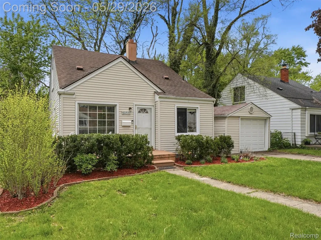 24721 Ridgedale Street Oak Park City MI 48237