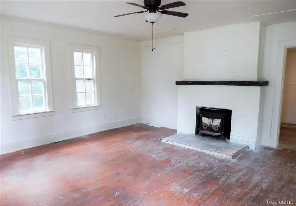 22980 Quinn Road Clinton Charter Township MI 48035