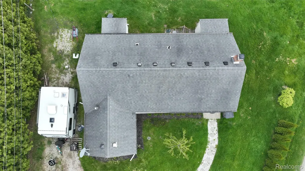 37480 Hayes Road Clinton Charter Township MI 48038