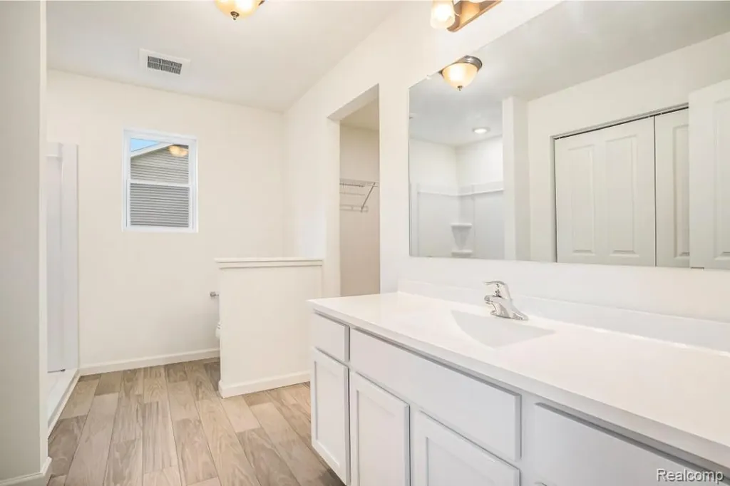 223 Ontario Court Brooklyn Village MI 49230
