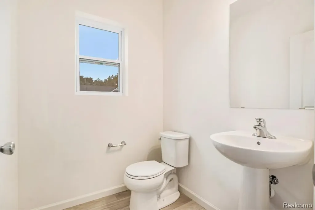 223 Ontario Court Brooklyn Village MI 49230