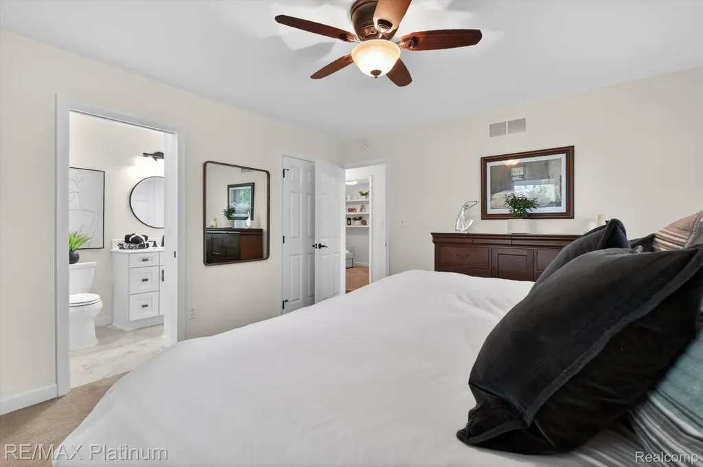 139 Edgemont Drive Howell Township MI 48855