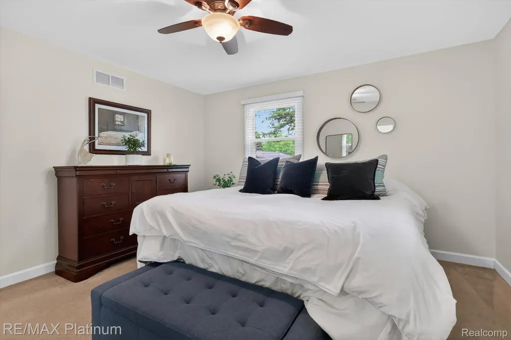 139 Edgemont Drive Howell Township MI 48855