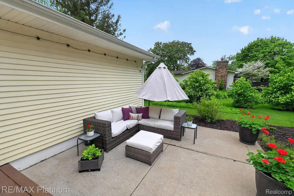 139 Edgemont Drive Howell Township MI 48855