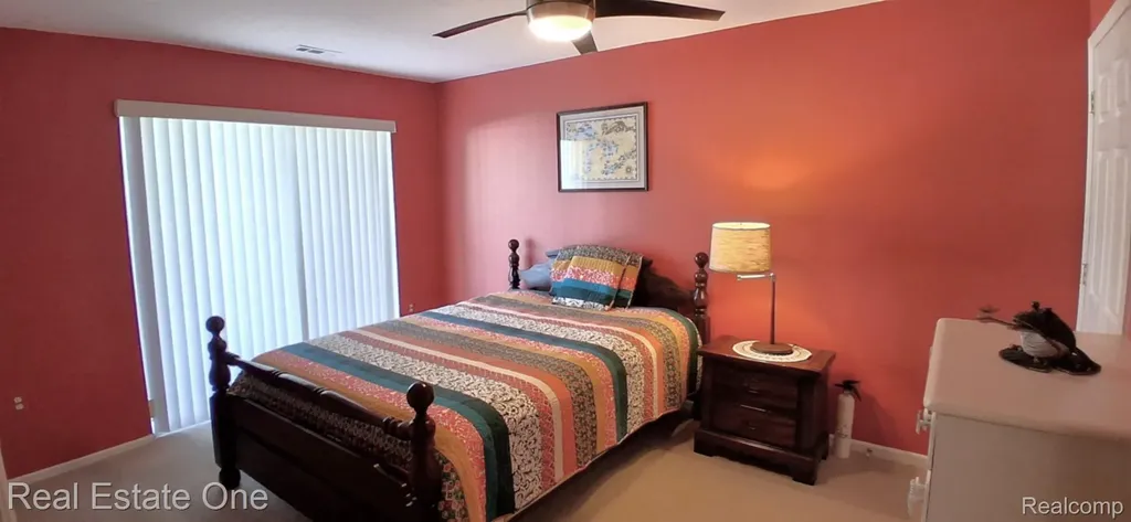 37520 Jefferson Avenue #101 Harrison Charter Township MI 48045