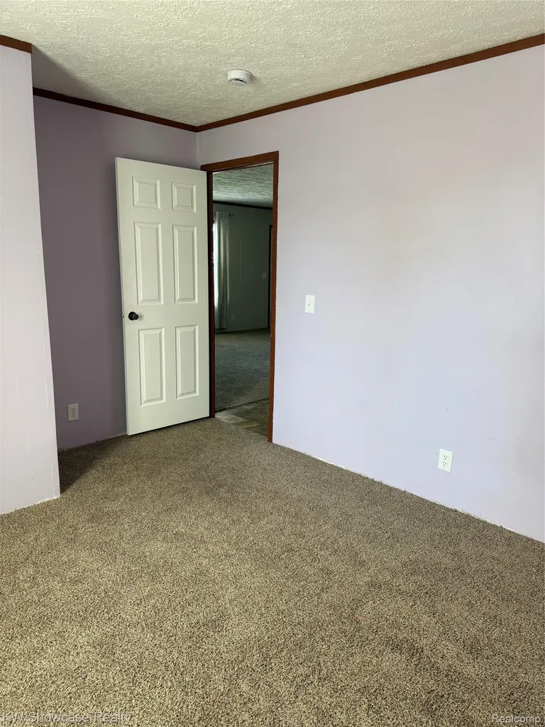 1414 Nardeer Street Novi City MI 48374