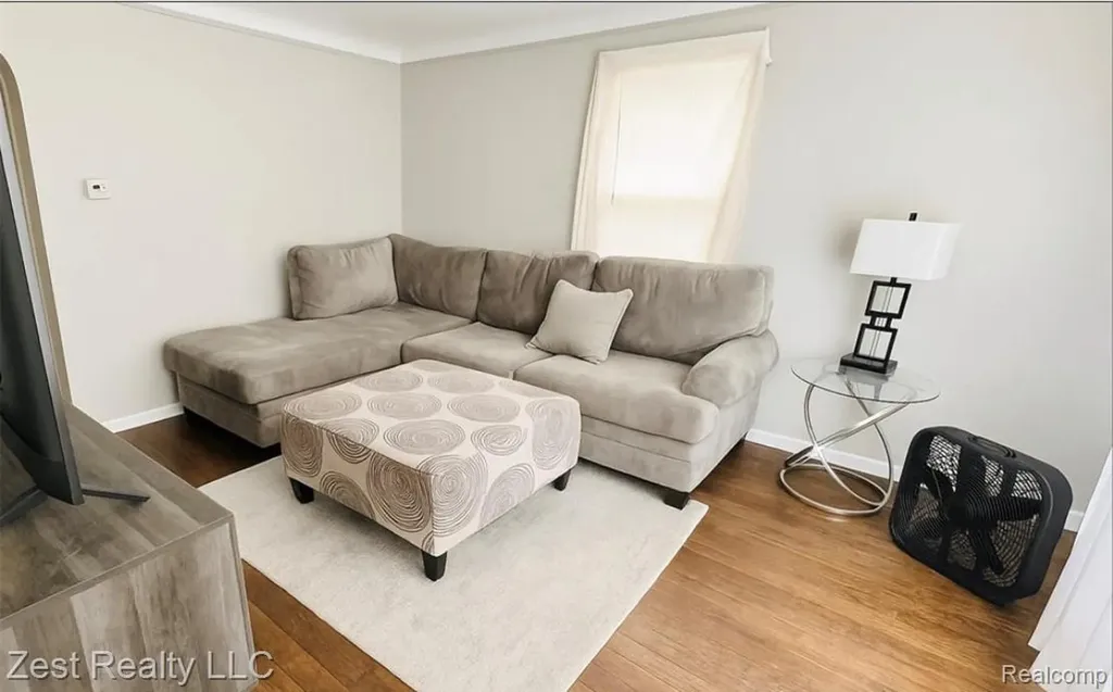 15684 Manning Street Detroit City MI 48205