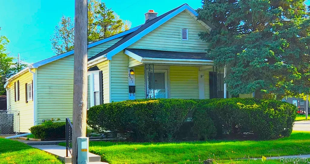3521 Whitney Avenue Flint City MI 48503