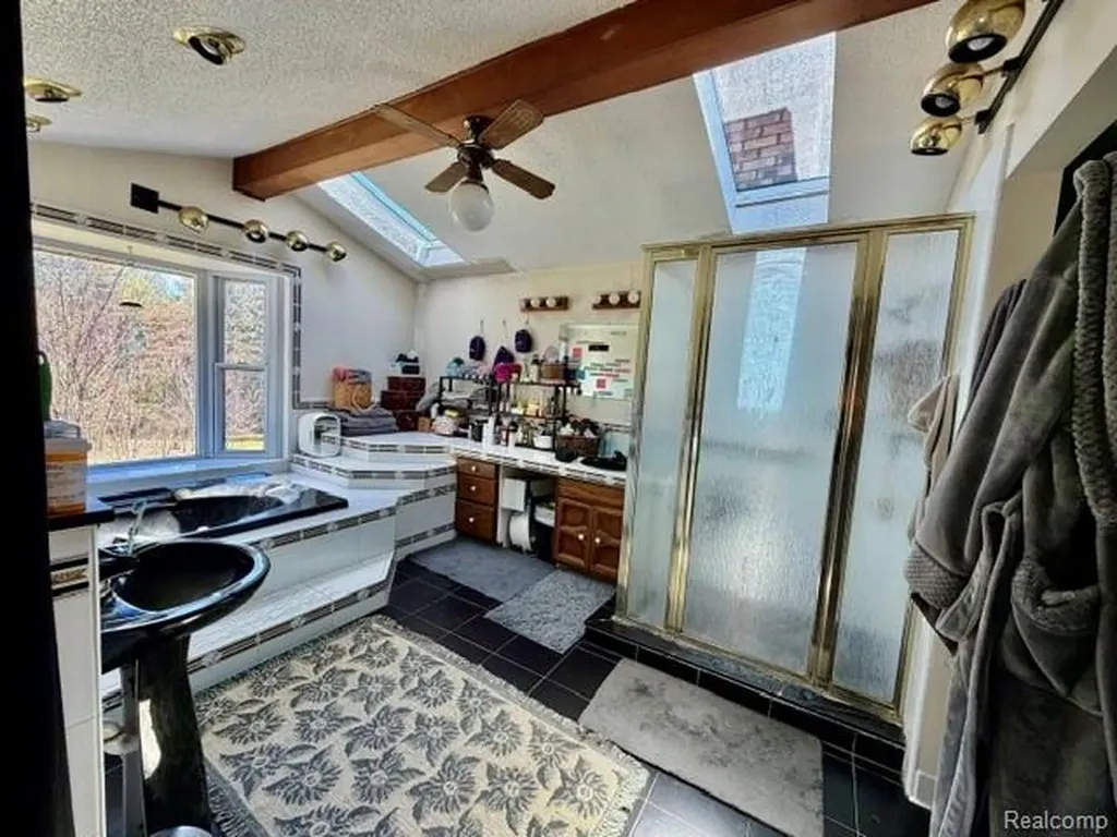 6087 Cyclone Road Marathon Township MI 48464