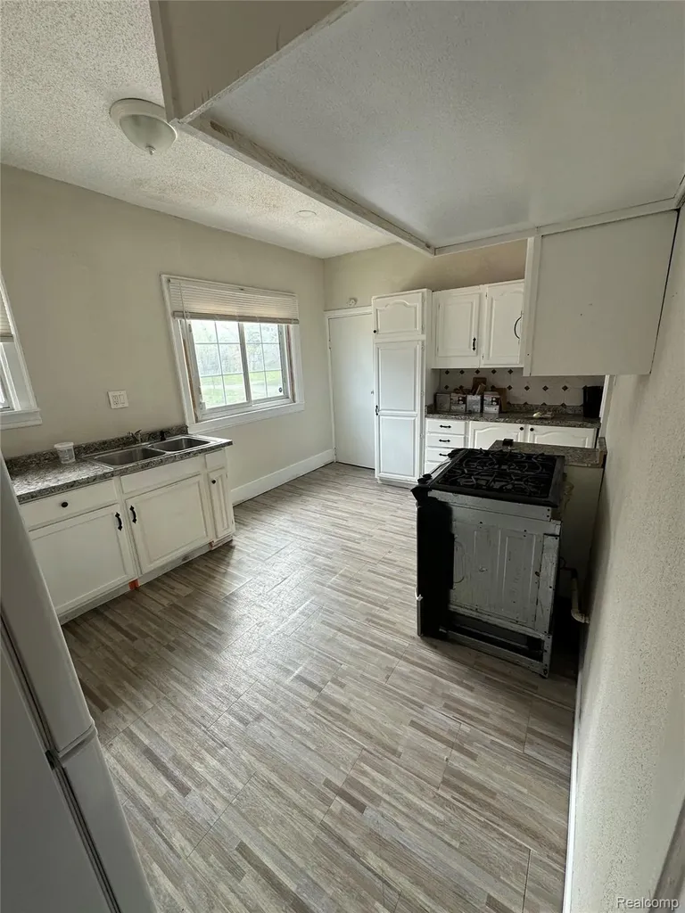 3320 Richton Street Detroit City MI 48206