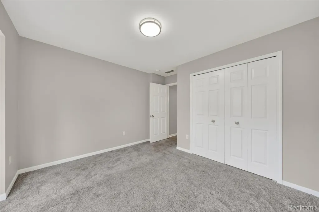 44393 Sunnyside Drive Sterling Heights City MI 48313