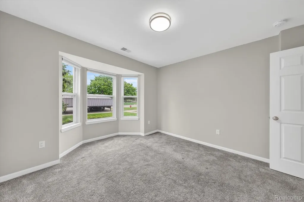 44393 Sunnyside Drive Sterling Heights City MI 48313