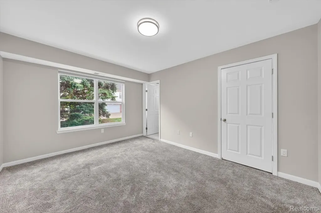 44393 Sunnyside Drive Sterling Heights City MI 48313