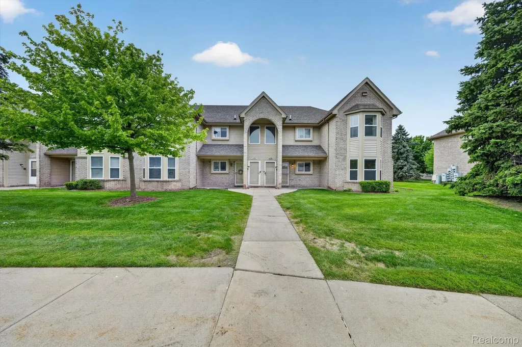 44393 Sunnyside Drive Sterling Heights City MI 48313