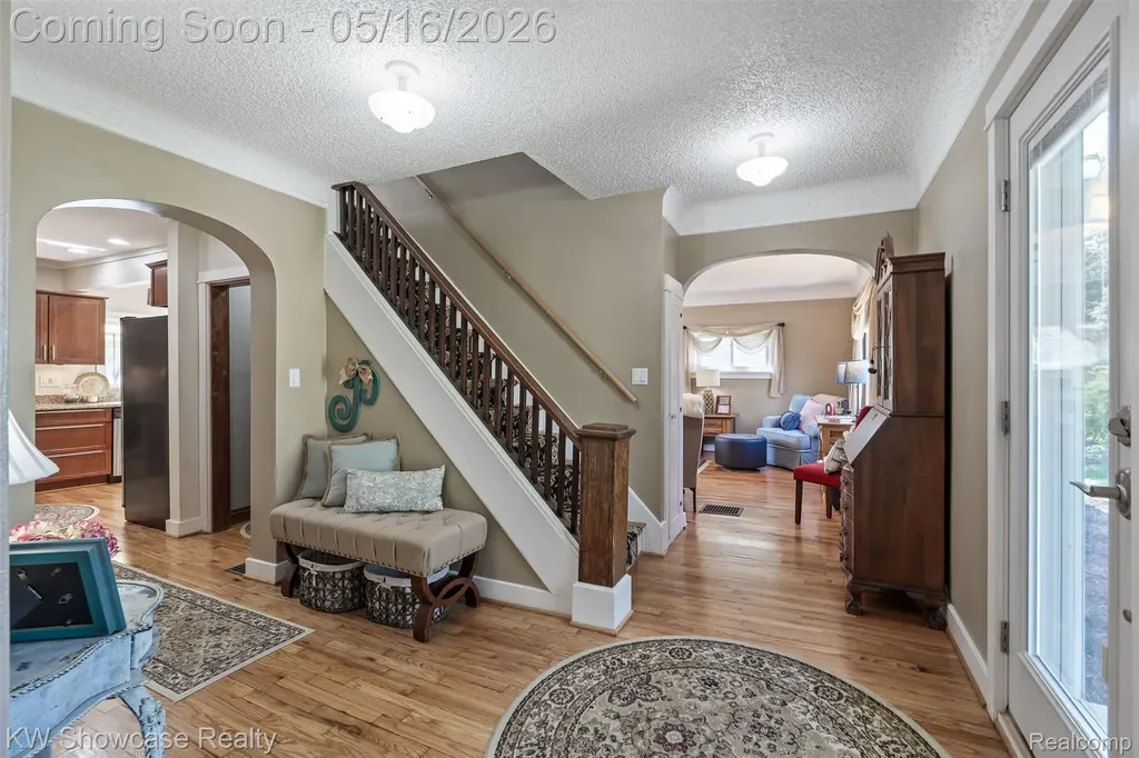 4693 Forest Avenue Waterford Charter Township MI 48328