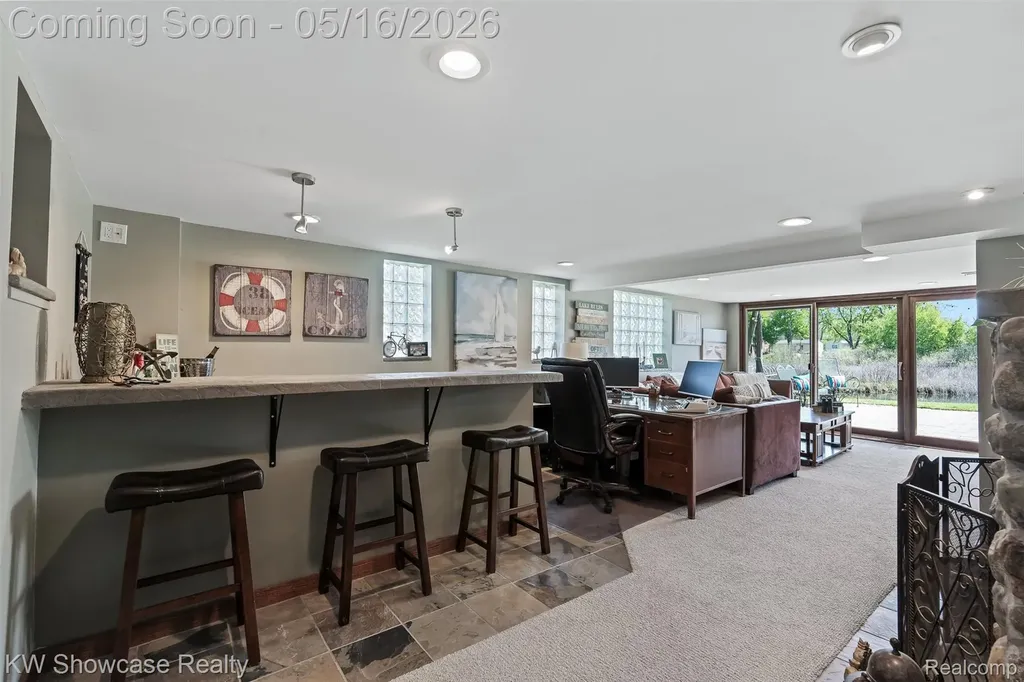 4693 Forest Avenue Waterford Charter Township MI 48328