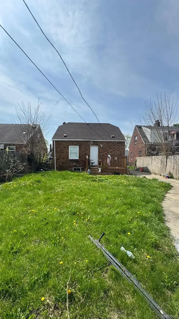 7308 Winthrop Street Detroit City MI 48228