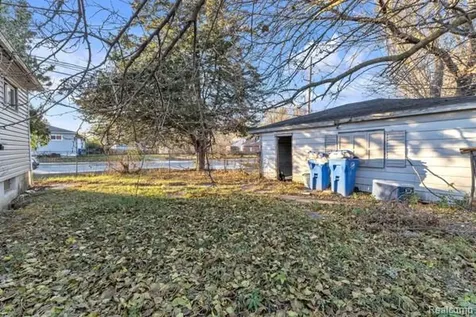 26772 Colgate Street Inkster City MI 48141