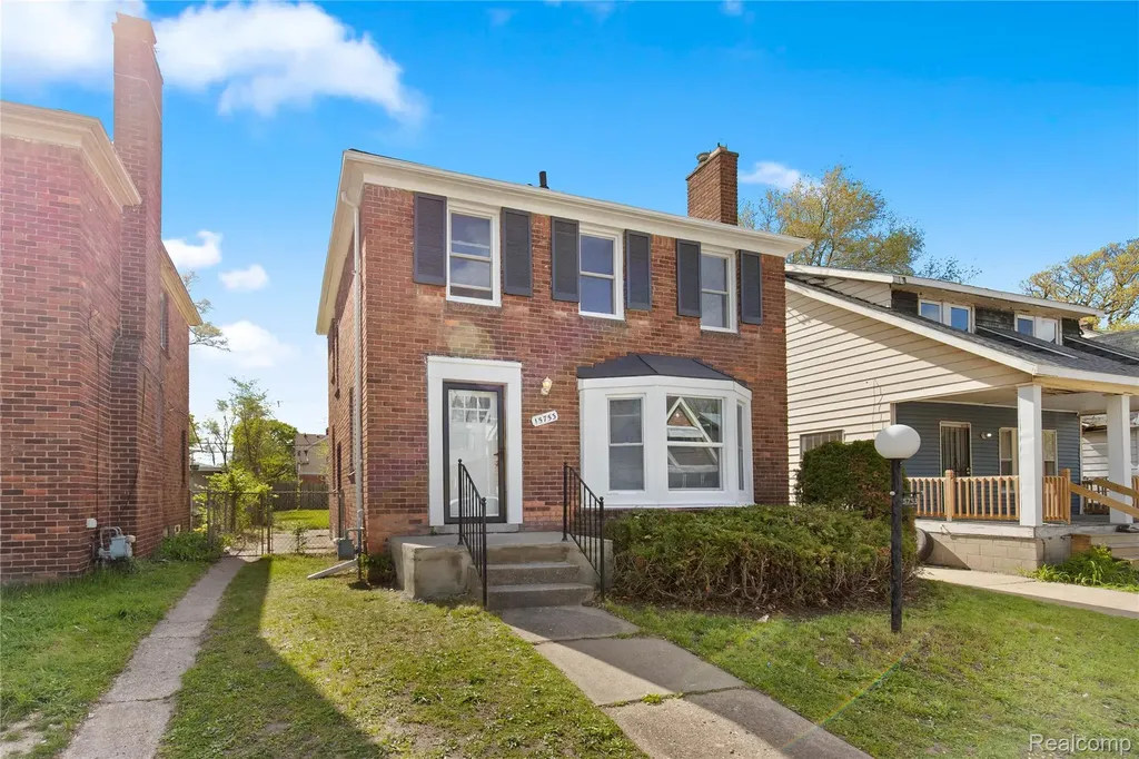 15753 Wisconsin Street Detroit City MI 48238