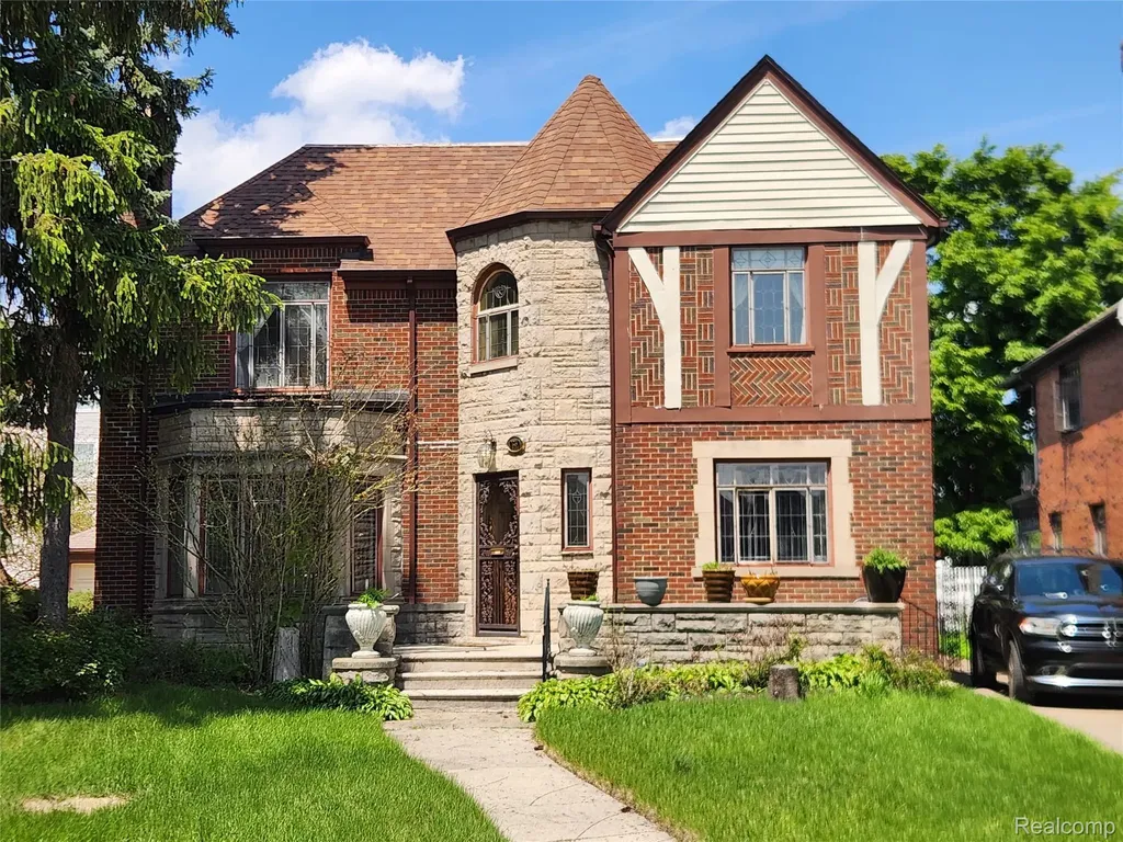 2350 Oakman Boulevard Detroit City MI 48238