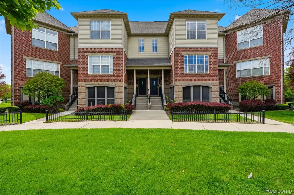 4311 Miracles Boulevard Detroit City MI 48201