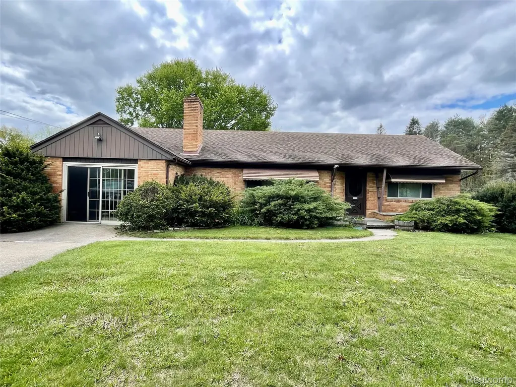 7234 Davison Road Davison Township MI 48423