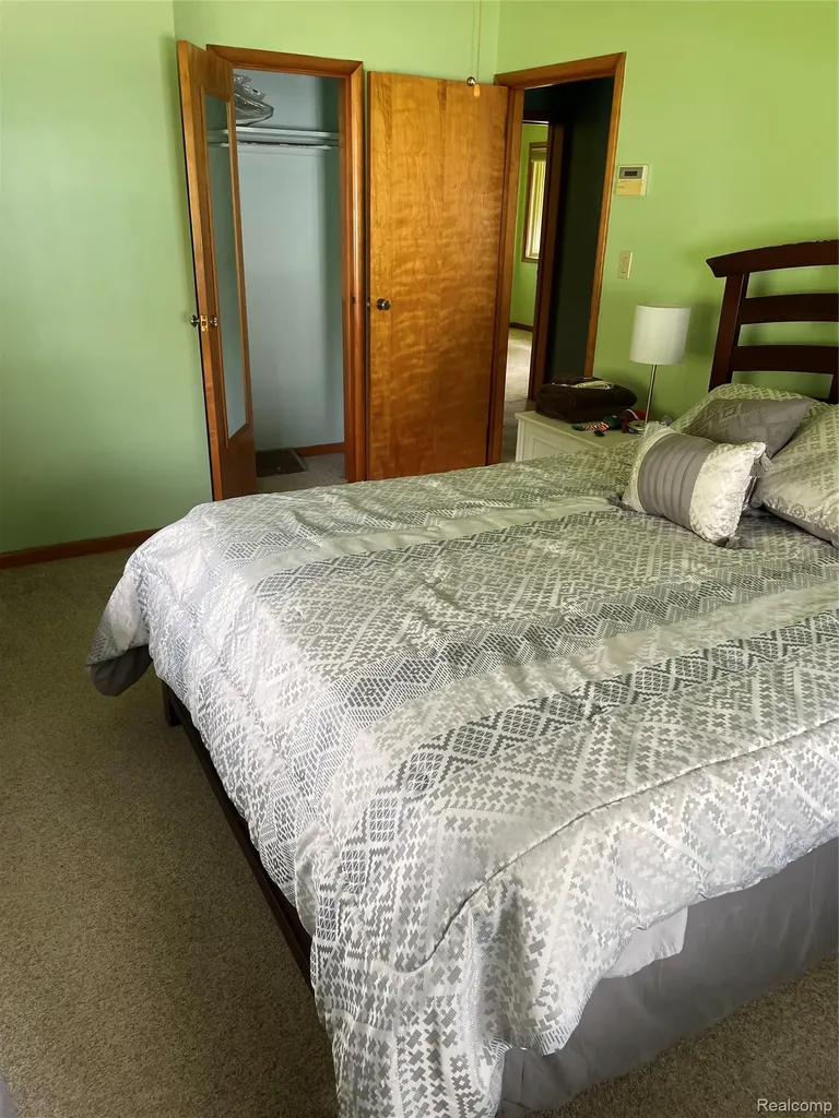 7234 Davison Road Davison Township MI 48423