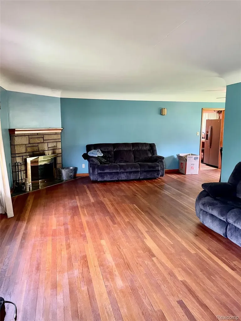 7234 Davison Road Davison Township MI 48423