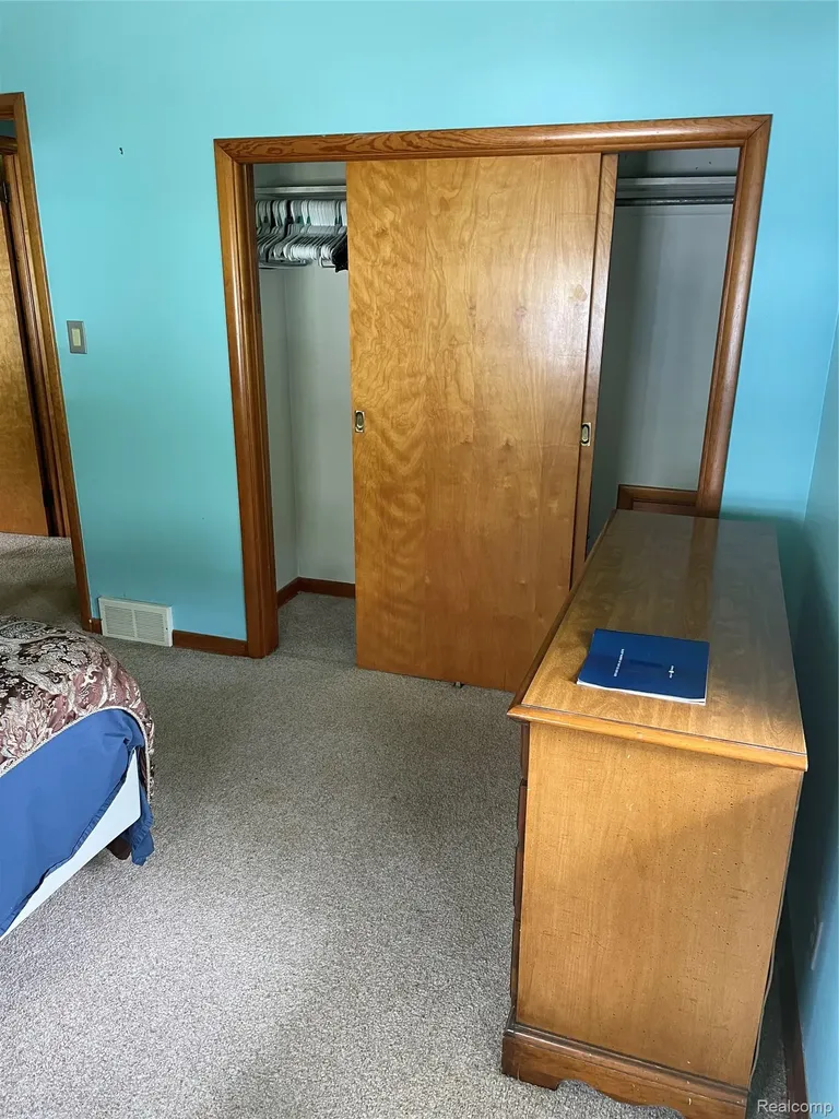 7234 Davison Road Davison Township MI 48423
