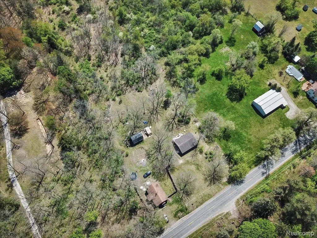 4264 Branch Road Genesee Charter Township MI 48506